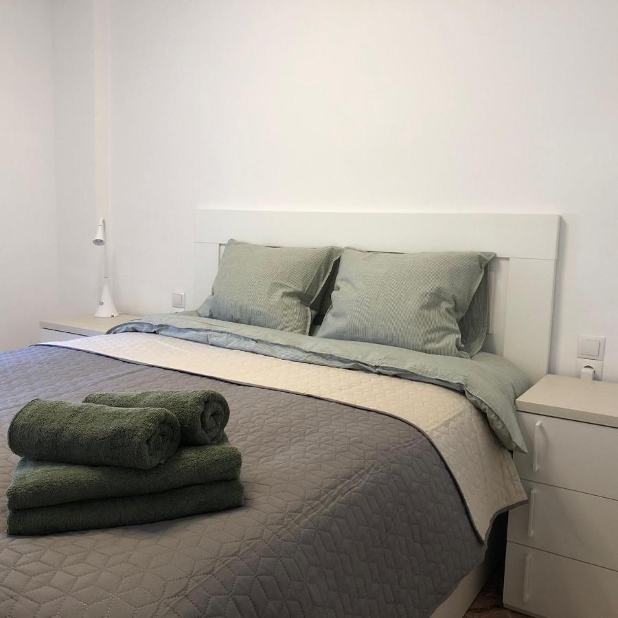 Apartamento Paris Салоу Экстерьер фото
